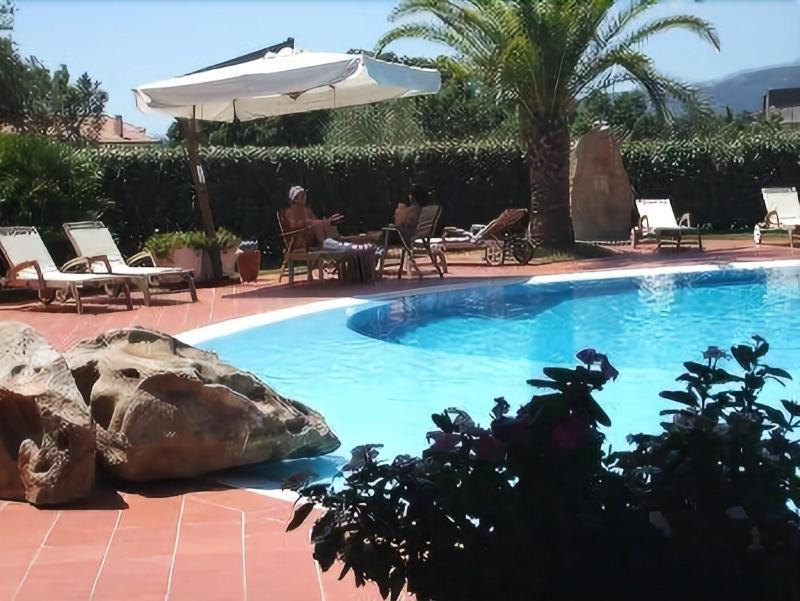 Hotel Sa Contonera อาร์บาตักซ์ ภายนอก รูปภาพ