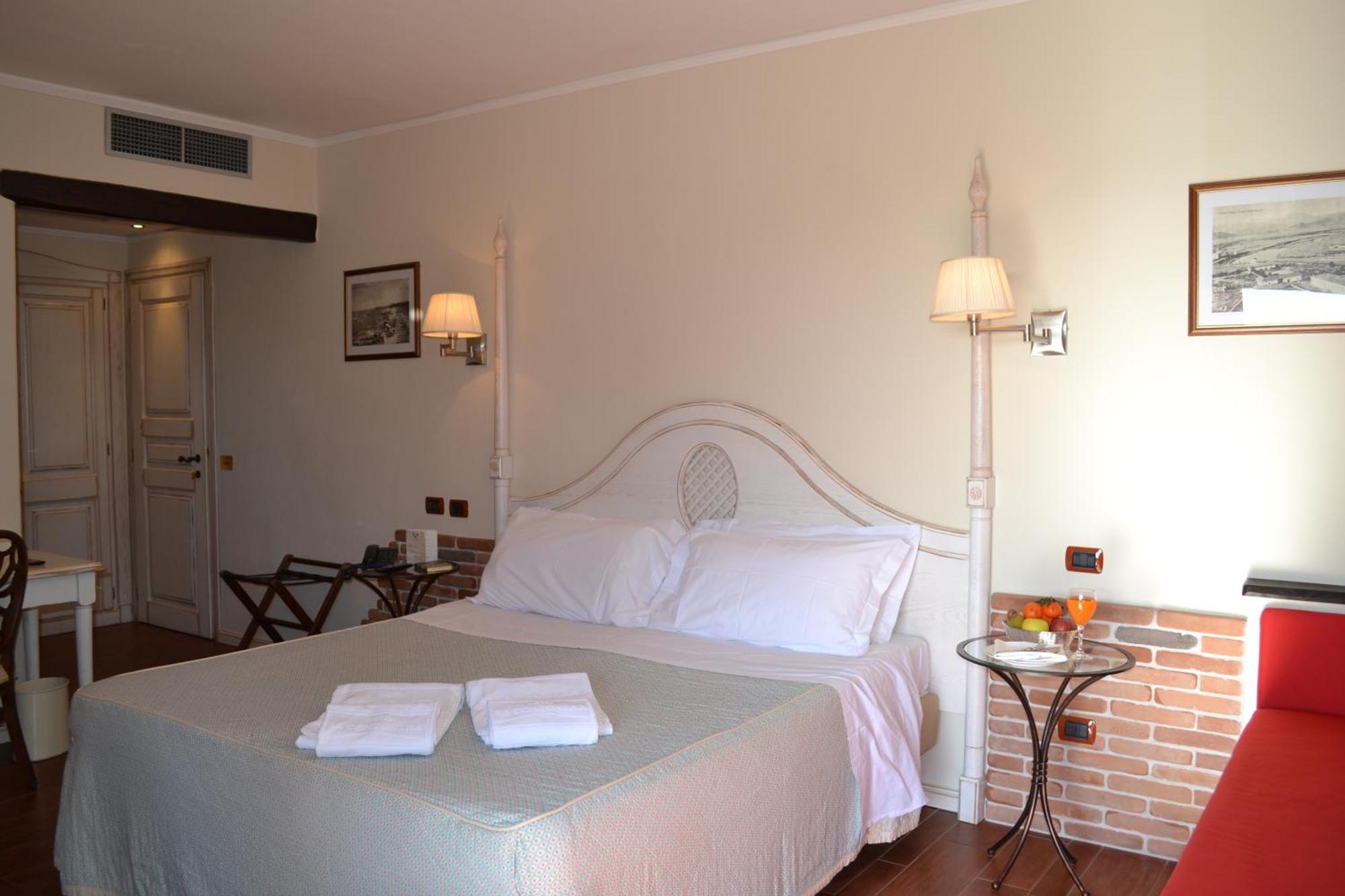 Hotel Sa Contonera อาร์บาตักซ์ ภายนอก รูปภาพ