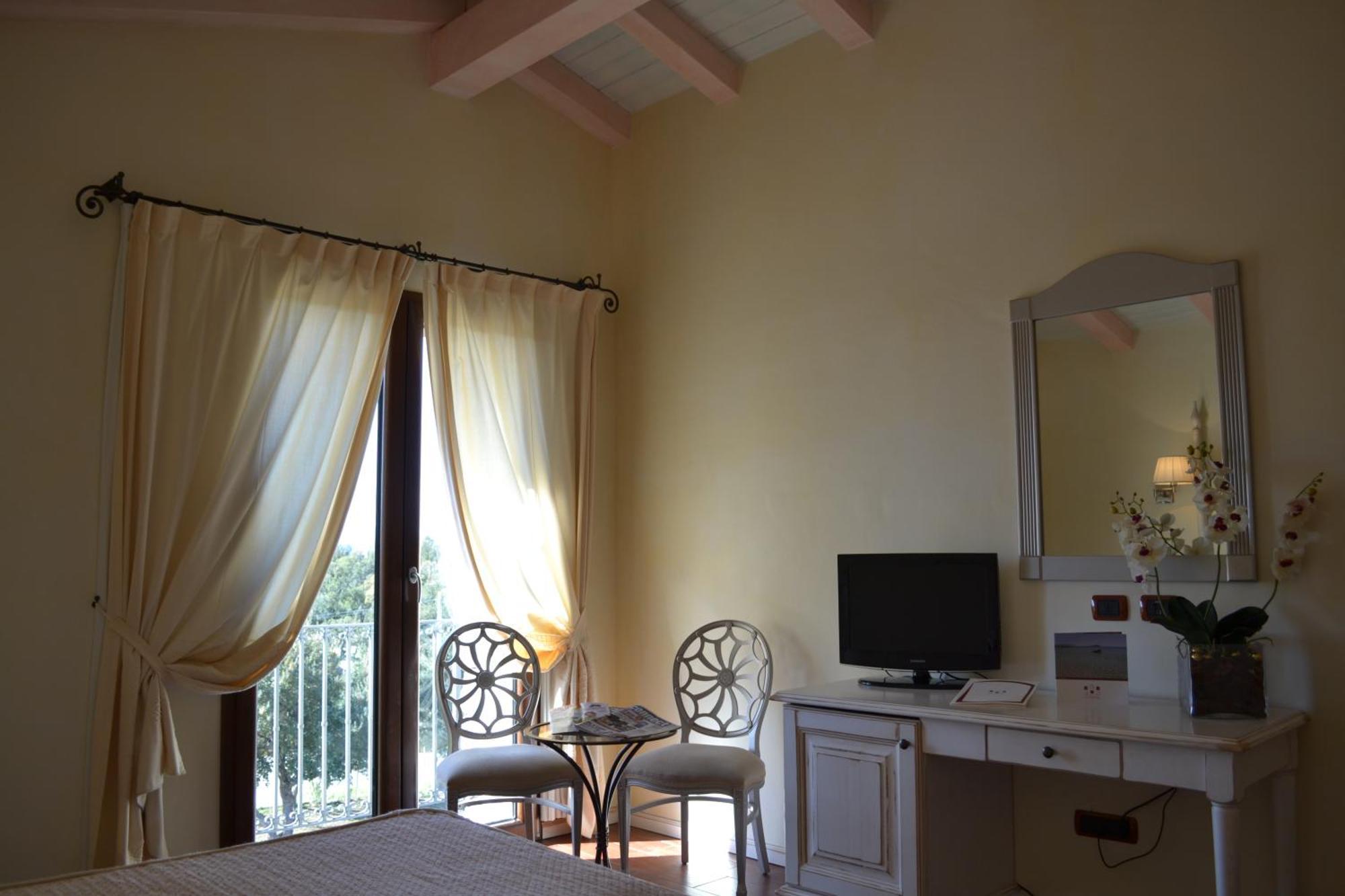 Hotel Sa Contonera อาร์บาตักซ์ ภายนอก รูปภาพ